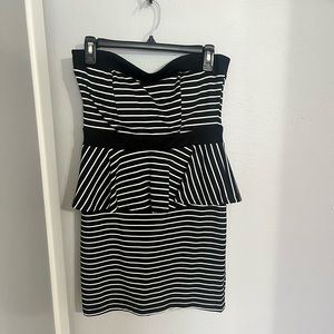 HeartSoul medium black and white striped dress